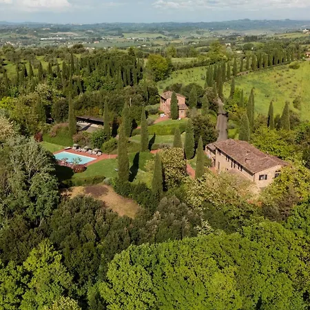Country house Podere Fignano, Holiday Home - Apartments Fully Renovated 2024 *