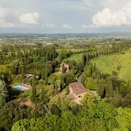Podere Fignano, Holiday Home - Apartments Fully Renovated 2024 *