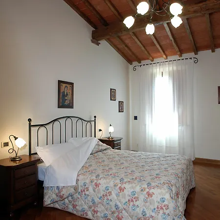 Podere Fignano, Holiday Home - Apartments Fully Renovated 2024 Country house *