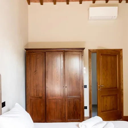 Podere Fignano, Holiday Home - Apartments Fully Renovated 2024