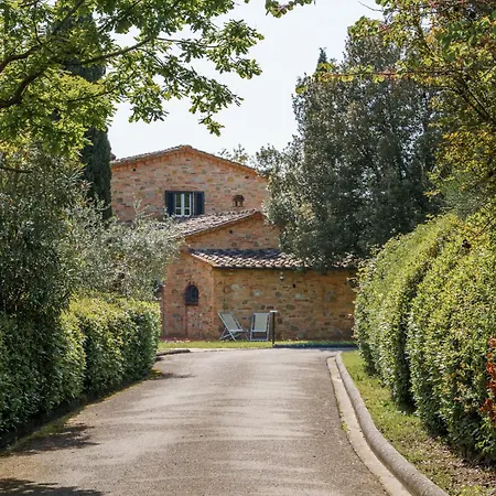 Gospodarstwo wiejskie Podere Fignano, Holiday Home - Apartments Fully Renovated 2024 *